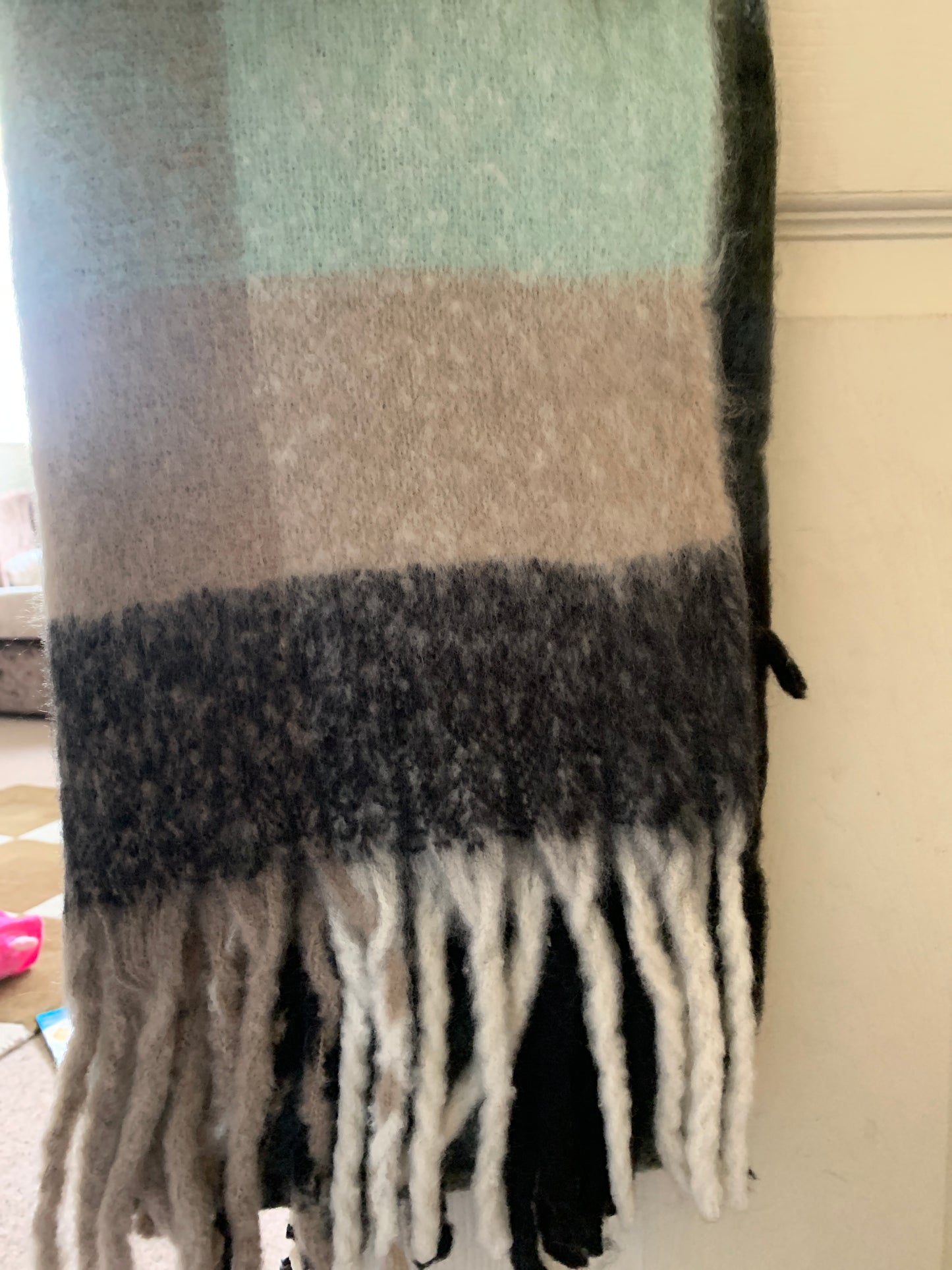 Ladies scarfs