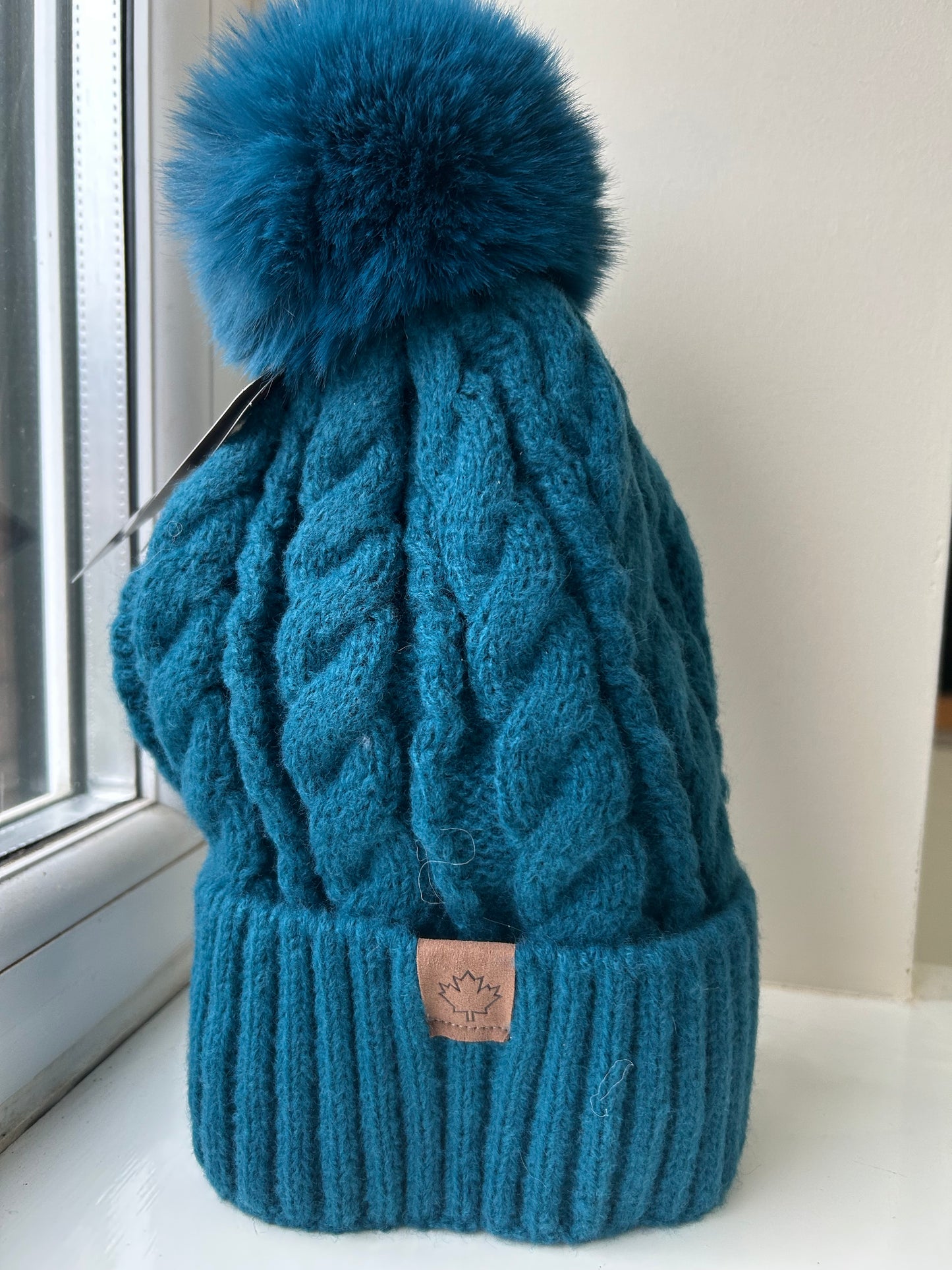 Ladies Thermal Lined Brushed Yarn Cable Kit Pom Pom Hat