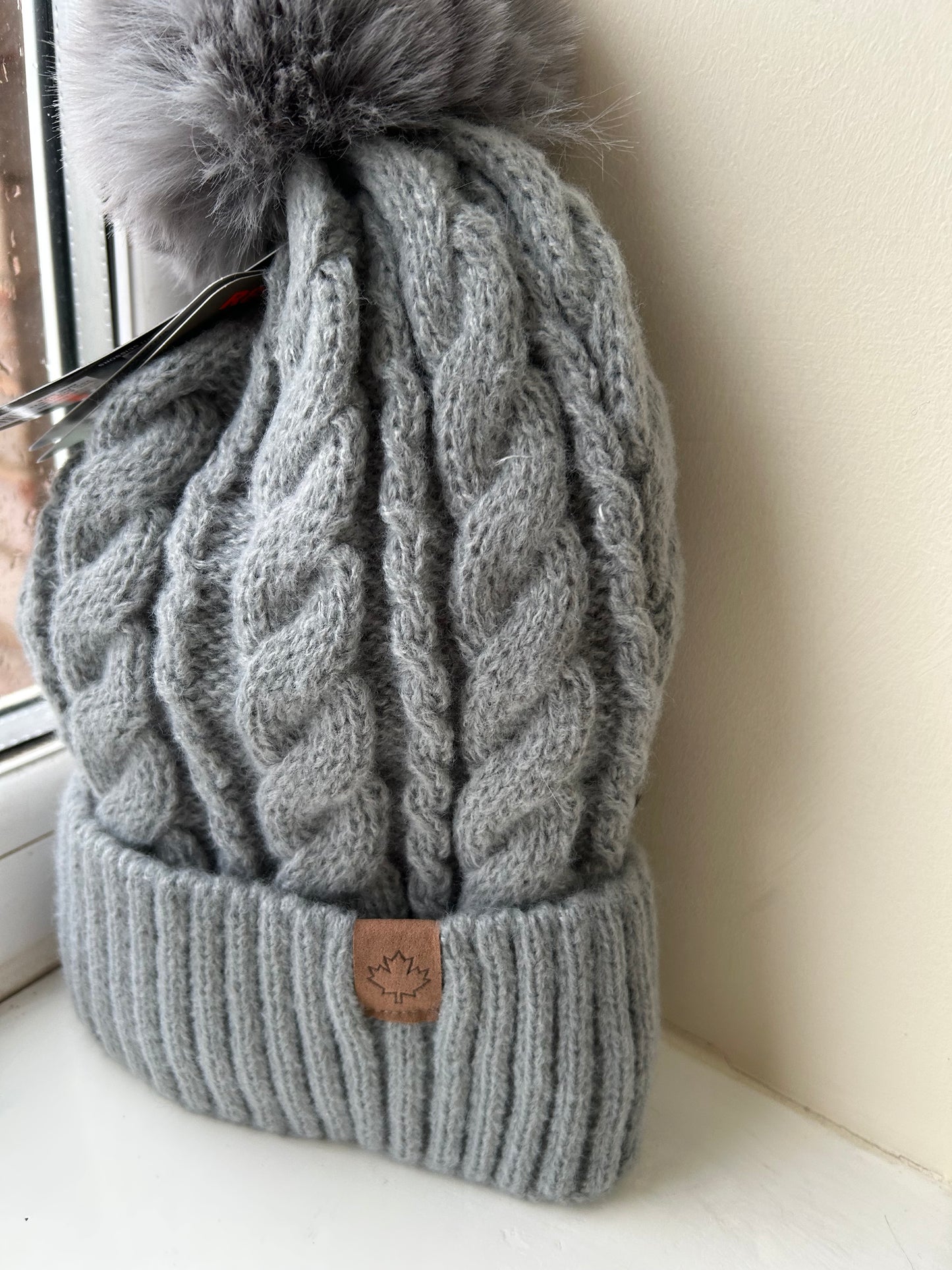 Ladies Thermal Lined Brushed Yarn Cable Kit Pom Pom Hat